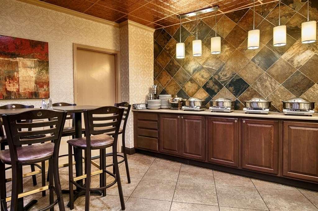 Comfort Inn & Suites At Copeland Tower Metairie Ristorante foto