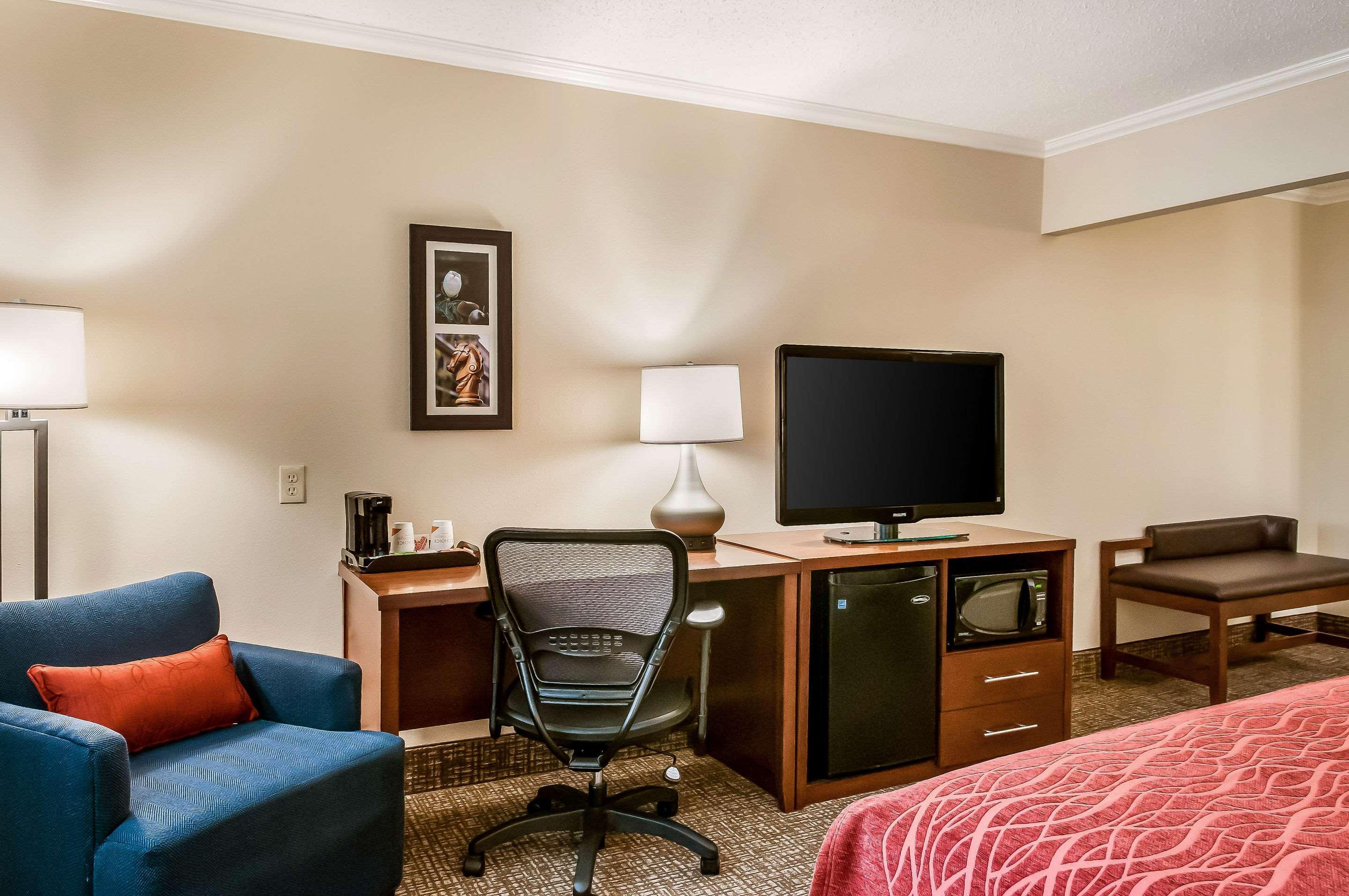 Comfort Inn & Suites At Copeland Tower Metairie Esterno foto