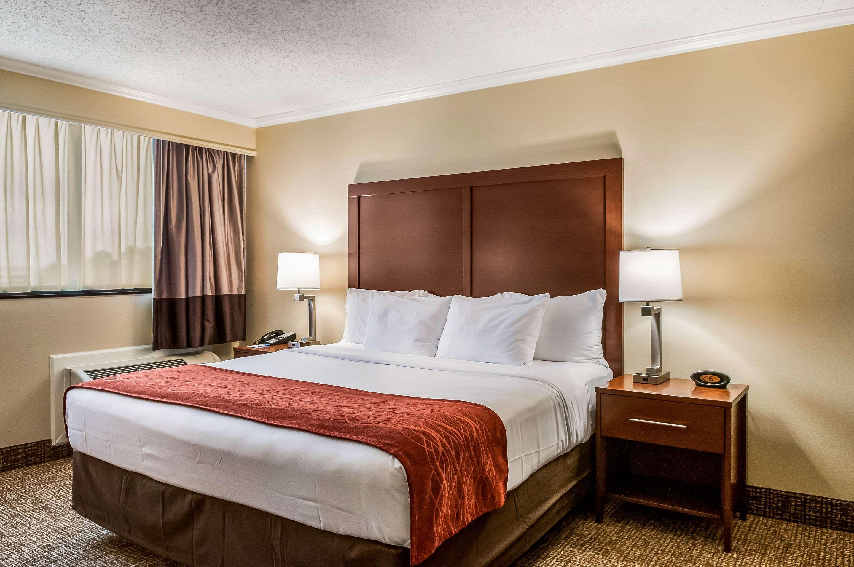 Comfort Inn & Suites At Copeland Tower Metairie Esterno foto