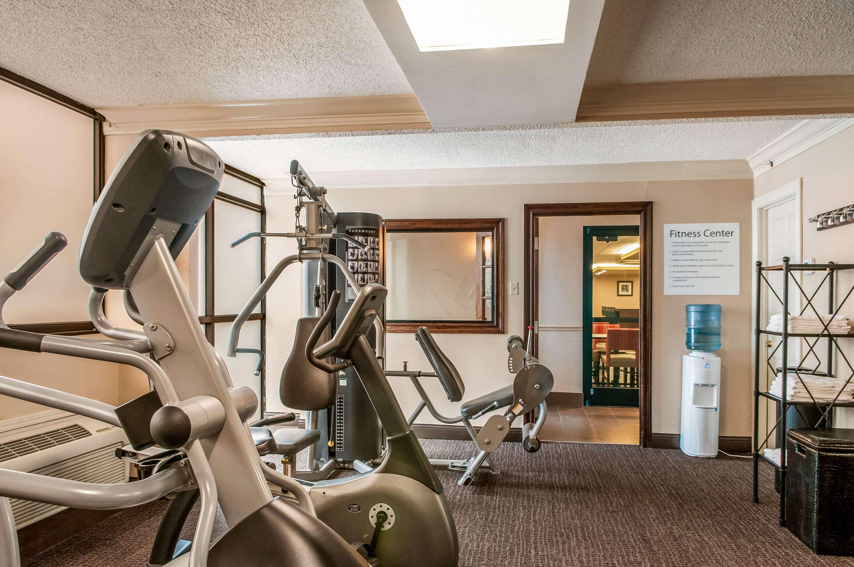 Comfort Inn & Suites At Copeland Tower Metairie Esterno foto