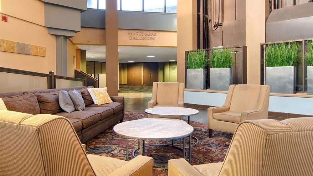 Comfort Inn & Suites At Copeland Tower Metairie Esterno foto
